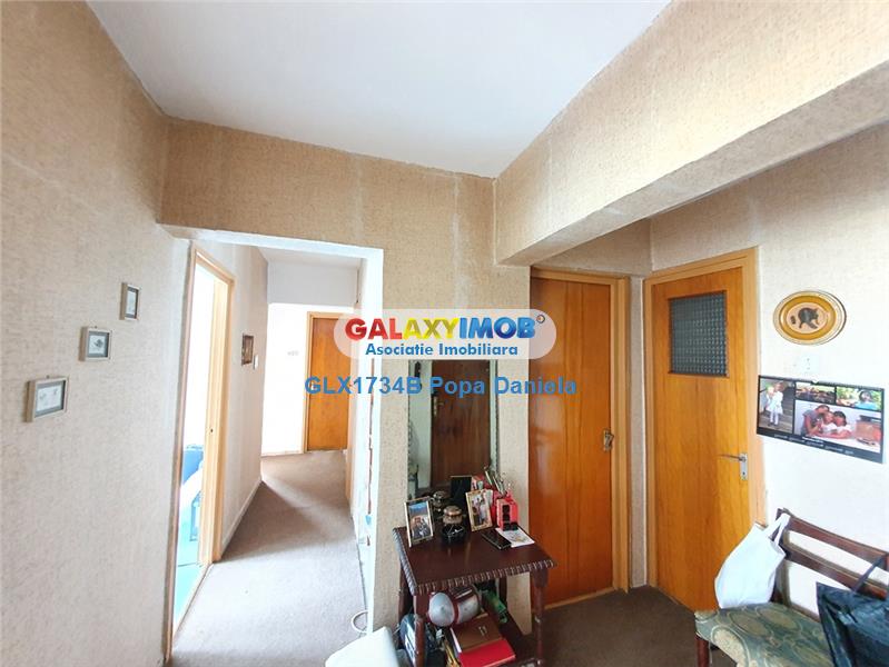 Vanzare apartament 4 camere, decomandat, Pantelimon- Parc Morarilor