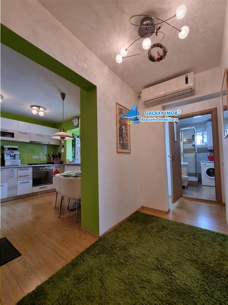 Vanzare apartament  cu 3 camere laga parc Tineretului la Sincai