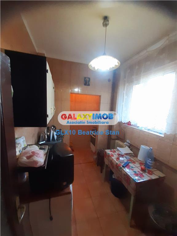 Vanzare apartament 2 camere decomandat bloc caramida Salaj