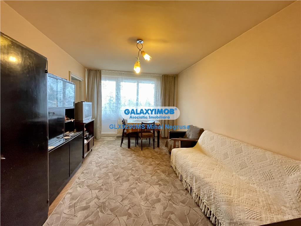 Vanzare apartament cu 2 camere, 50 mp utili, situat in Dambu
