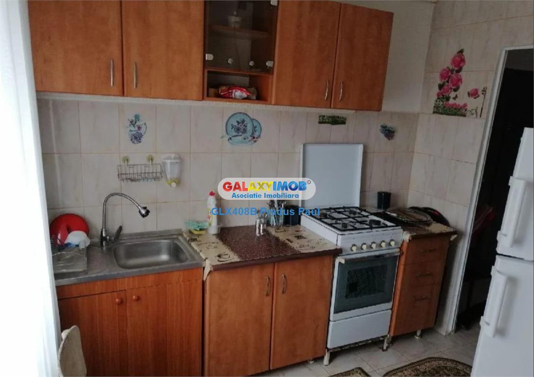 Vanzare Apartament cu 3 camere zona Berceni-Covasna