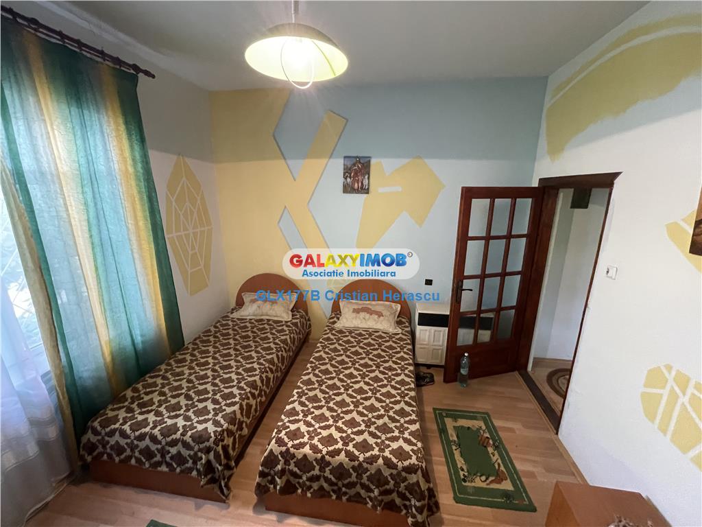Chitila Apartament In Vila 3 camere + curte 50 mp