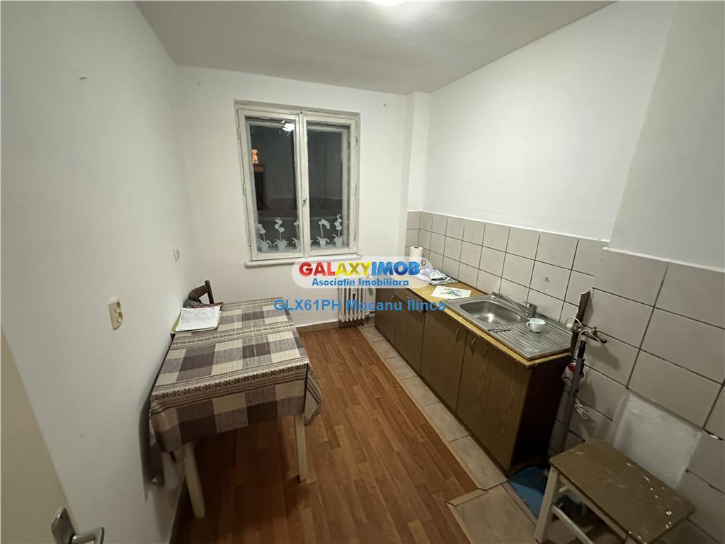 Vanzare apartament 3 camere, in Ploiesti, zona Democratiei