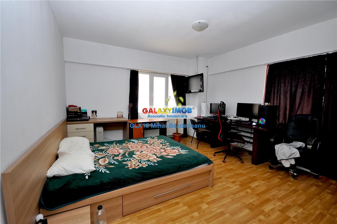 Vanzare apartament 3 camere in zona Piata Giulesti