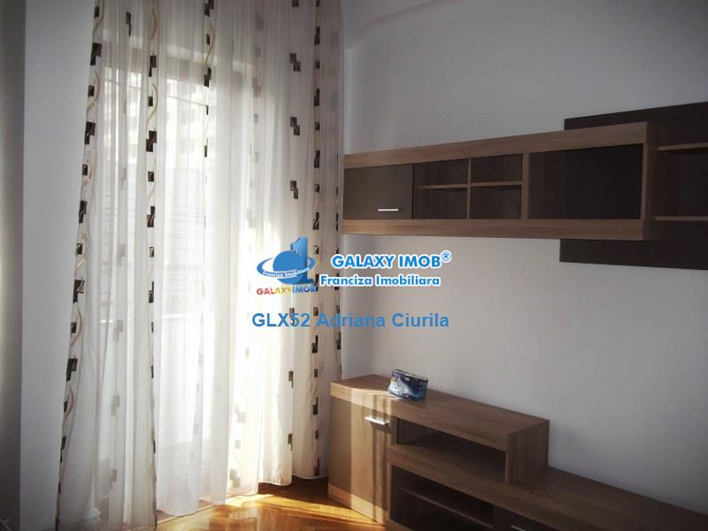 Vanzare apartament 3 camere, in Ploiesti, zona ultracentrala