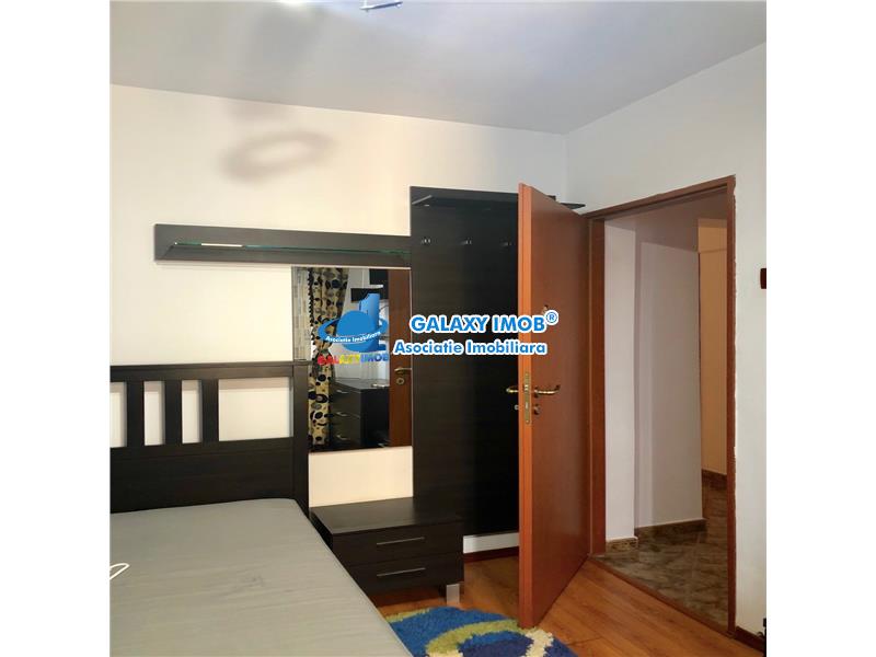 Apartament 3 camere decomandat 2 gr. sanitare Bd. Bucuresti Ploiesti
