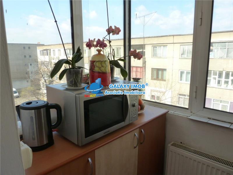 Vanzare apartament 3 camere, zona Republicii, Ploiesti