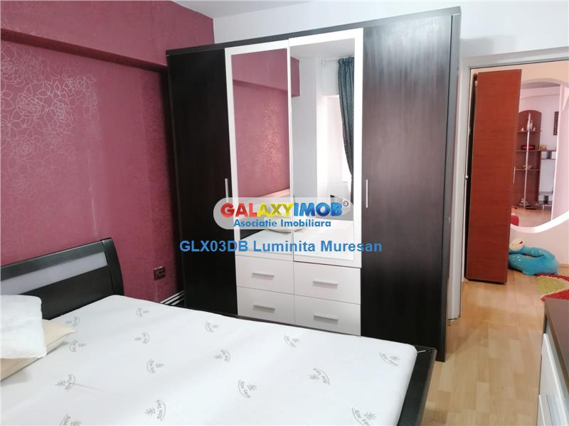 Vanzare apartament 4 camere decomandat Calea Bucuresti