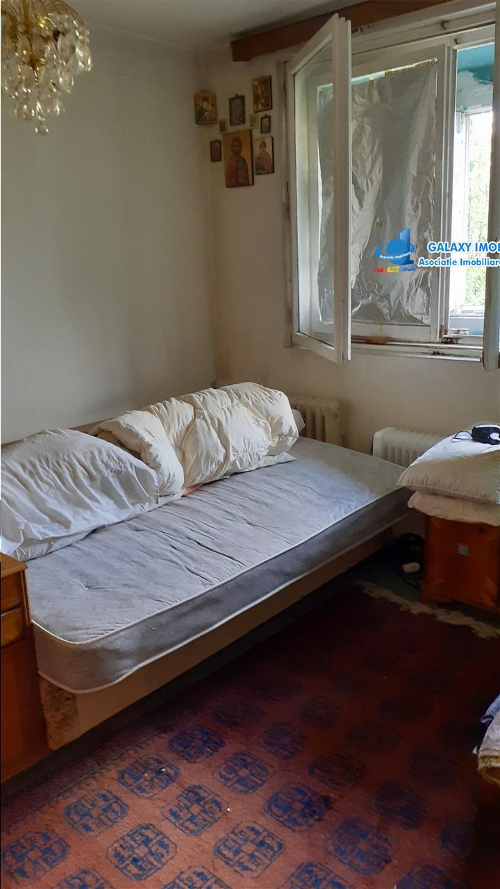 Vanzare apartament 2 camere Militari / Gorjului cu bun potential