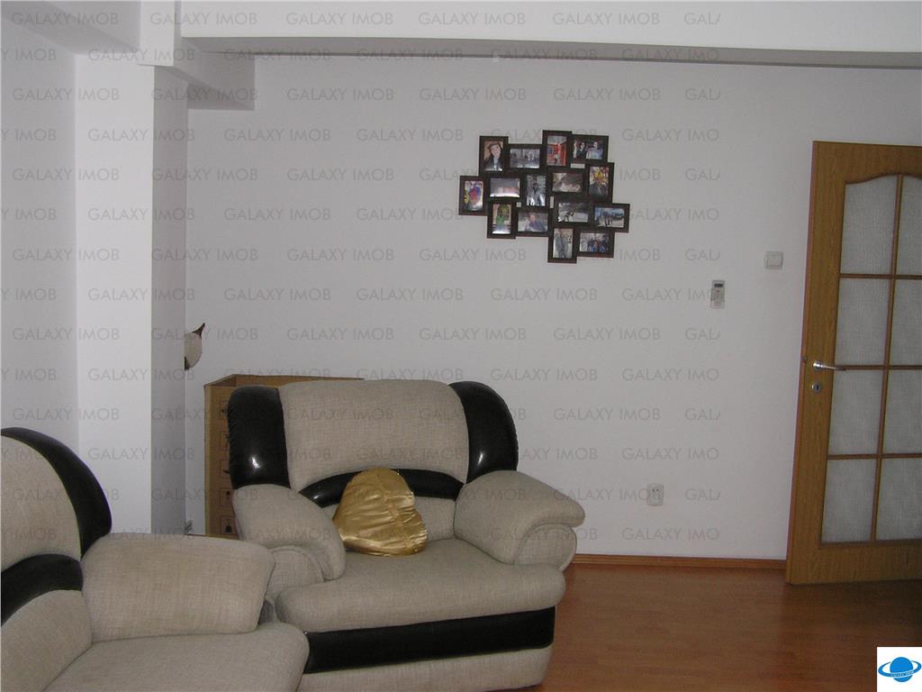 Vanzare apartament 3 camere in Ploiesti, zona Democratiei