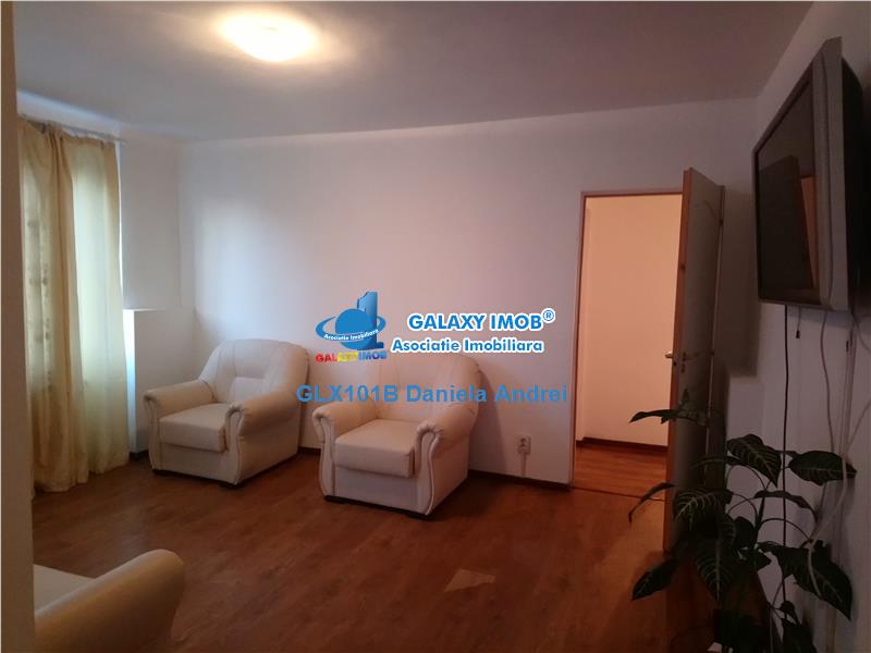 Inchiriere Apartament 3 camere Zona Stefan cel Mare (Lizeanu) 450 euro