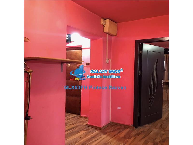 Vanzare apartament 2 camere, 57 mpu, decomandat, zona Sud, Ploiesti
