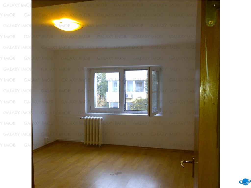 Vanzare apartament 3 camere,70mp, in zona Dorobanti, pret 125.000 Euro
