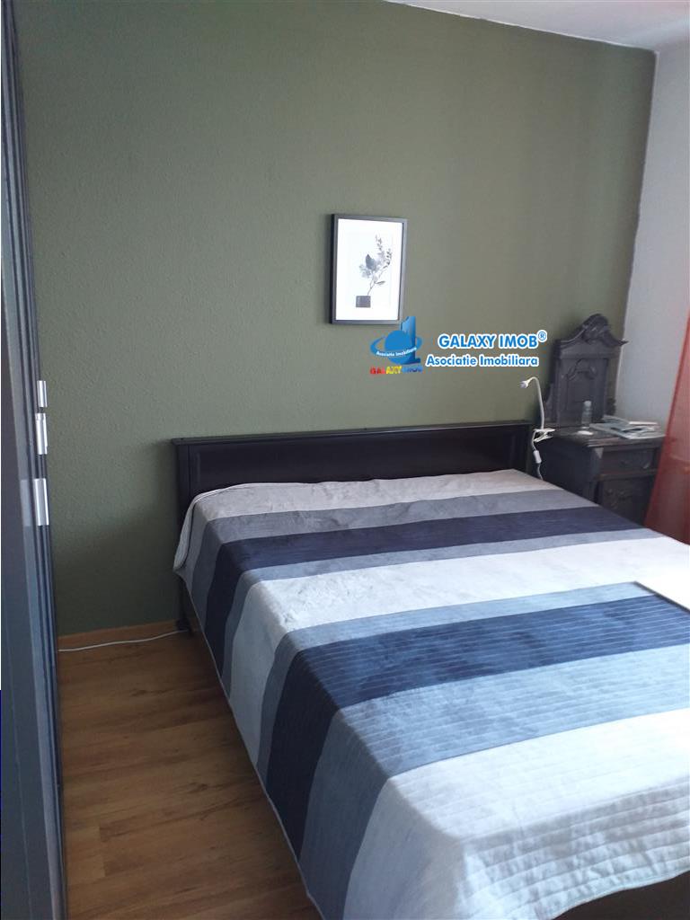 Vanzare apartament 3 camere, confort 1, Ploiesti, zona Vest
