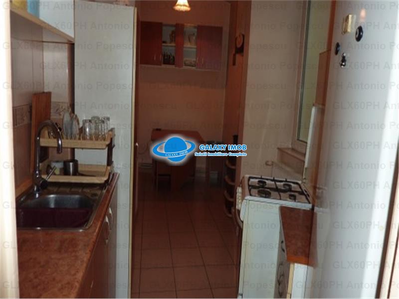 Vanzare apartament 3 camere, in Ploiesti, zona ultracentrala, confort