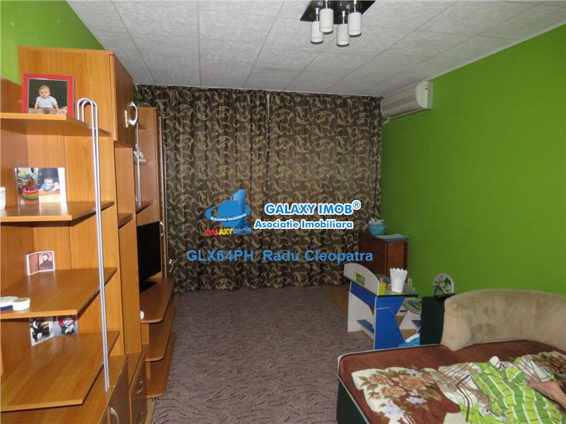 Vanzare apartament 3 camere, Ploiesti, zona Malu Rosu