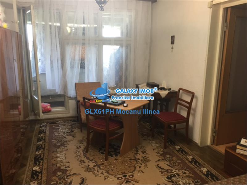 Vanzare apartament 4 camere, in Ploiesti, zona Sud