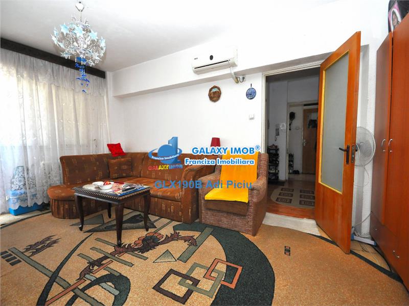 Vanzare apartament cu 3 camere Alexandru Obregia