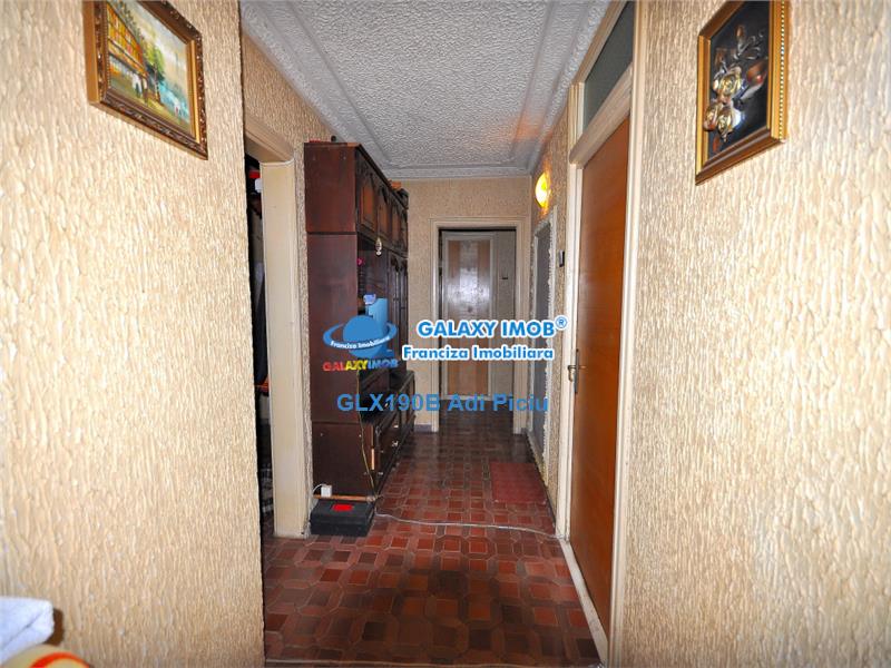 Vanzare Apartament cu 4 camere Brancoveanu - Secuilor