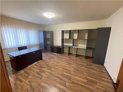 Inchiriere apartament  4 camere pentru birouri, Ploiesti, Cantacuzino