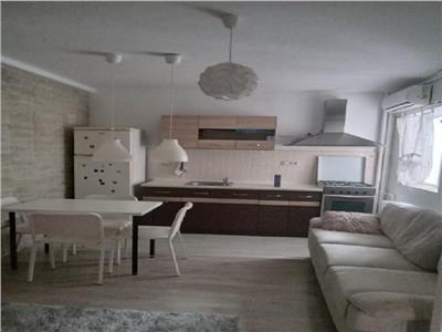 Vanzare apartament 2 camere, 54 mp, Renovat ,zona Diham -Basarabia