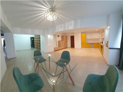 Apartament 4 camere - Calea Vitan -Dristor