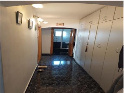 Apartament 3 camere, decomandat, centrala proprie, Chisinau, Diham