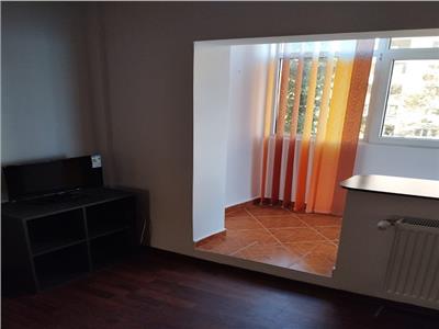 10530 Apartament 3 camere Crangasi-Ceahlau
