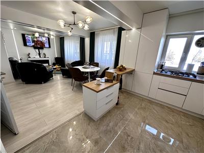 Vanzare apartament 4 camere, transformat in 3, ploiesti, ultracentral