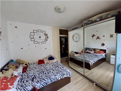 Vanzare apartament 3 camere  panduri 76mp bloc reabilitat