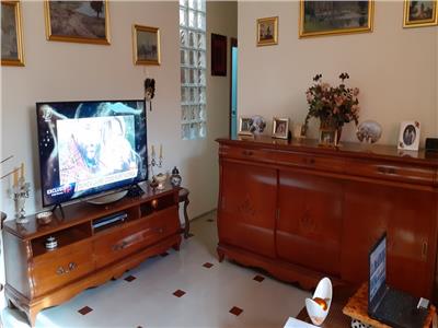 Vanzare apartament 3 camere cu curte proprie Bucurestii Noi 2014