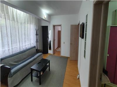 Inchiriere apartament cu 4 camere in vila cartier Militari etaj1/2