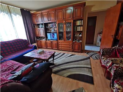 Apartament 3 camere | Semidecomandat | Zona Bl-D Brancoveanu