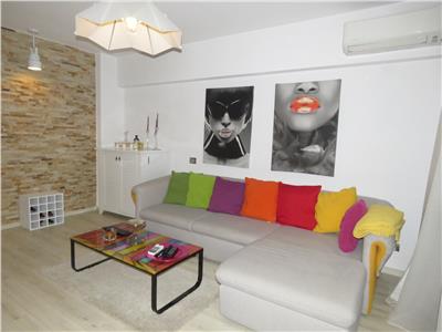 Inchiriere apartament 3 camere lux Ploiesti, zona Piata Mihai Viteazul