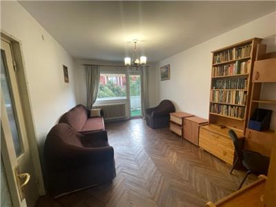 Inchiriere apartament 2 camere, in Ploiesti, zona Sud