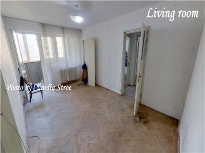 Vanzare apartament 2 camere obregia mladinovici 2-4