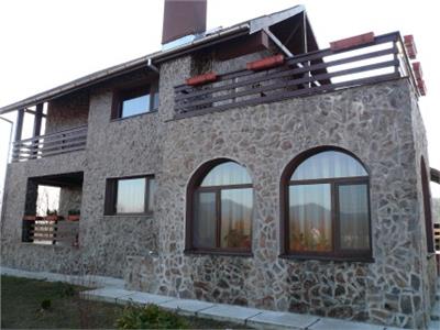Casa P + 1| 3 camere 141mp | 20000mp | Campulung Muscel - Arges |