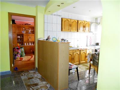 Vanzare apartament 3 camere decomandat brancoveanu/oraselul copiilor